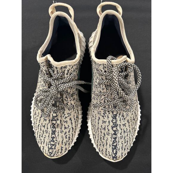 Adidas Yeezy Boost 350 Turtle Dove Size: 7 - Picture 1 of 8